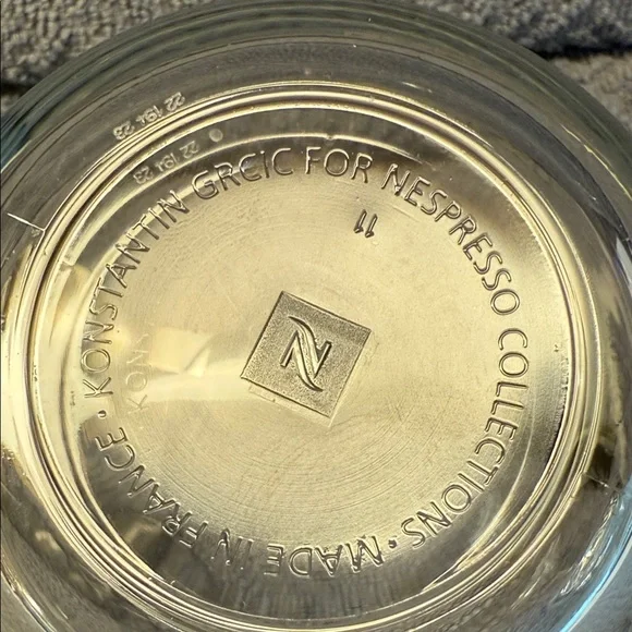 Nespresso Vertuo Glass Coffee Mugs, Small 2, with Spoons - Picture 5 of 6